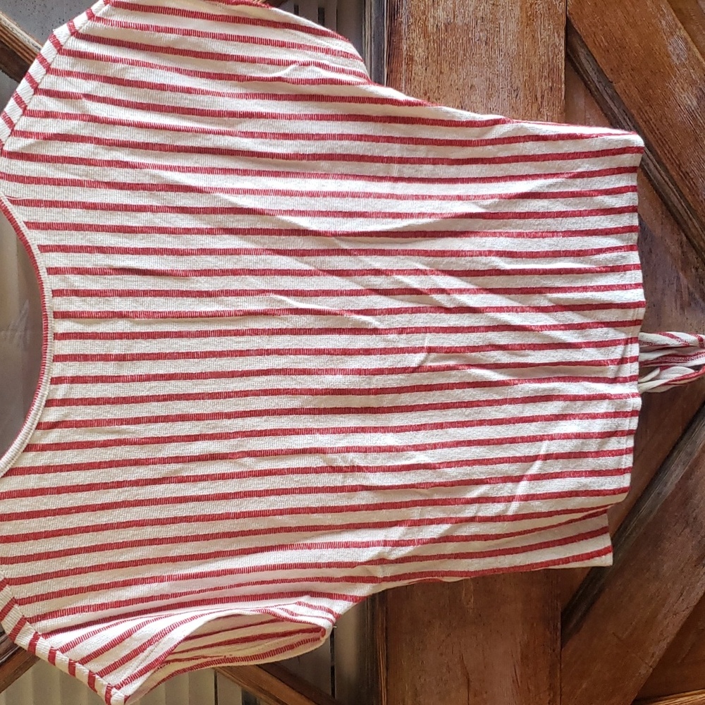 STRIPED Tie Front Top - Picture 5 of 5